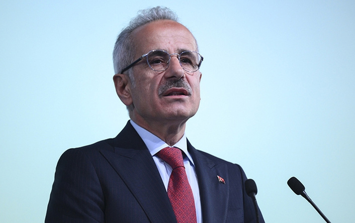 Bakan Uraloğlu, Türksat 6A'nın uzaydaki ilk test yayınını tamamlamasını değerlendirdi