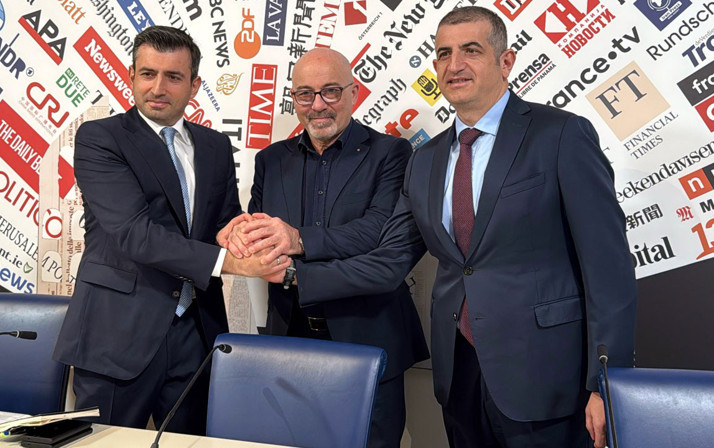 Baykar Avrupa'nın dev firmalarından Leonardo ile ortaklık anlaşması imzaladı