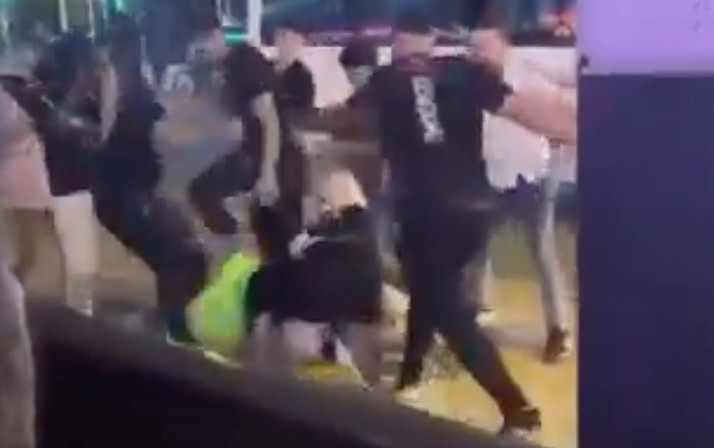 Marmaris'teki kadına şiddet olayında 5 kişi gözaltına alındı