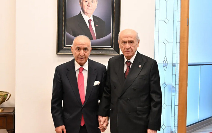 CHP eski Genel Başkanı Hikmet Çetin'den Devlet Bahçeli'ye ziyaret