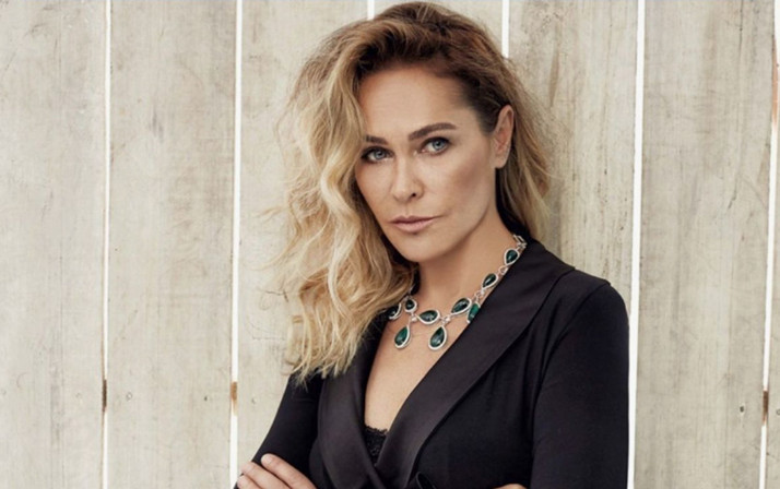 Hülya Avşar kiracısıyla davalık oldu! 25 bin TL olan kiraya mahkeme bakın nasıl zam yaptı