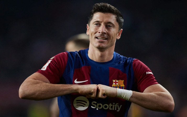 Barselona'nın yıldızı Lewandowski'den kötü haber!