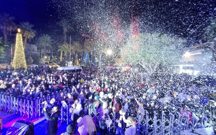 Sanatçıların yılbaşı sahne ücretleri belli oldu! Dudağınız uçuklayacak