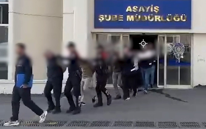 Ankara'da fuhuş ve dolandırıcılık operasyonlarında 11 şüpheli yakalandı