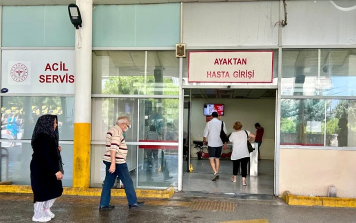 Pastadan zehirlenen 6 öğrenci hastaneye kaldırıldı