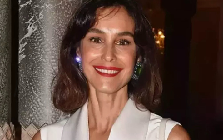 Arzum Onan'dan estetik itirafı! "Tramvam oldu, evden çıkamadım"