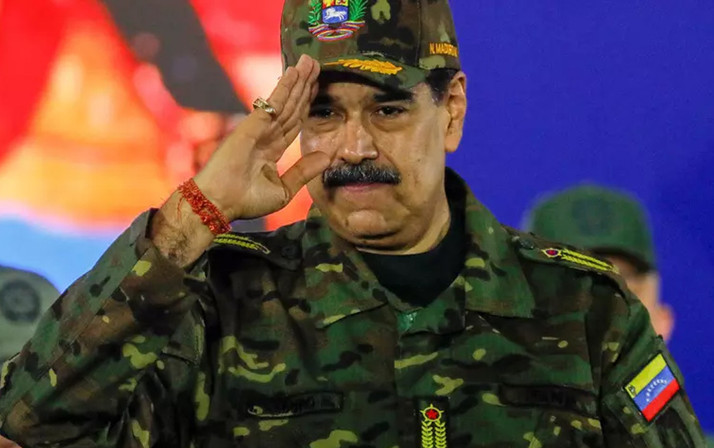 Savaş kapıda! Maduro'dan ABD saldırısına karşı "hazır olun" talimatı