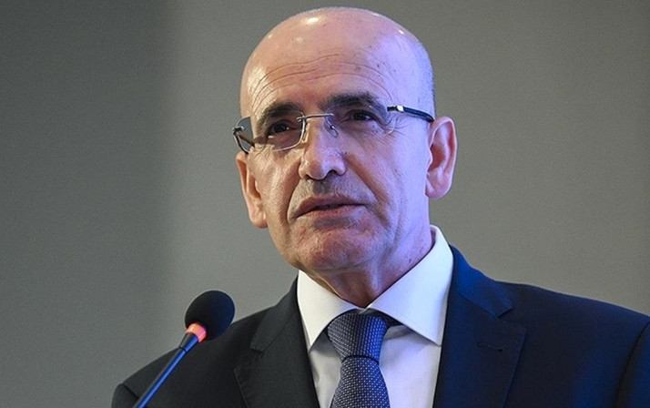 Bakan Mehmet Şimşek'ten memur ve emekli için kritik ipucu! En düşük emekli maaşı...