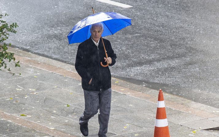 İstanbul Valiliği ve AKOM uyardı: Sağanak yağış geliyor