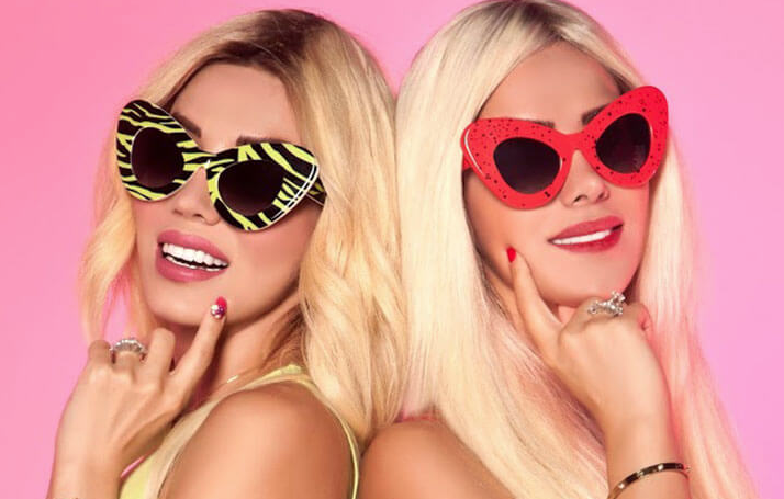 Ciciş kardeşler 'yok artık' dedirtti! Dikkat çeken dekolte detayı - Resim: 4