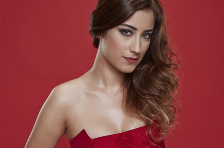 Hazal Kaya hayranlarına müjde! Bu proje çok ses getirecek - Resim: 4