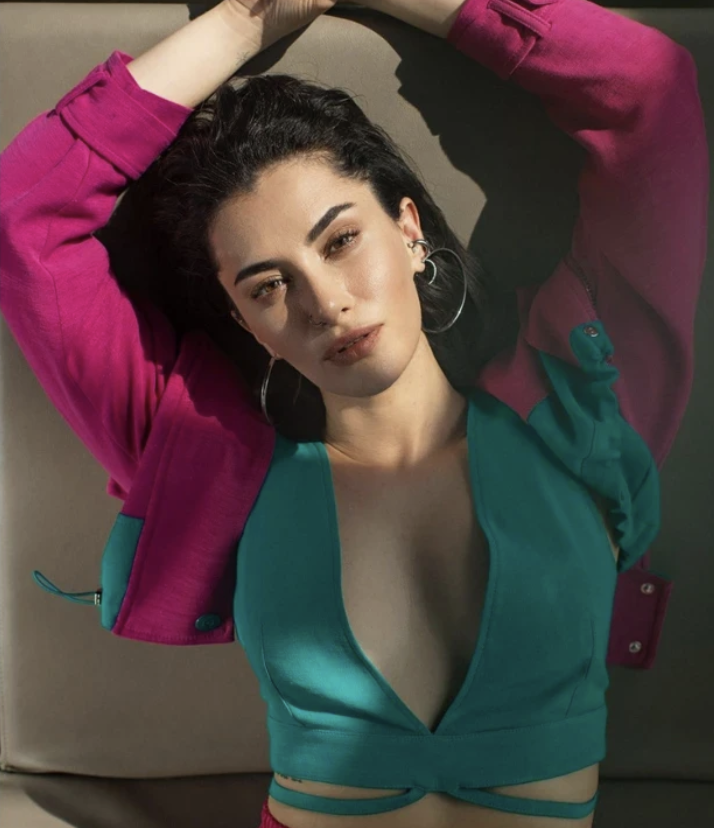 Hande Doğandemir'den evlilik açıklaması! Bakın kiminle ne zaman evleniyor... - Resim: 3