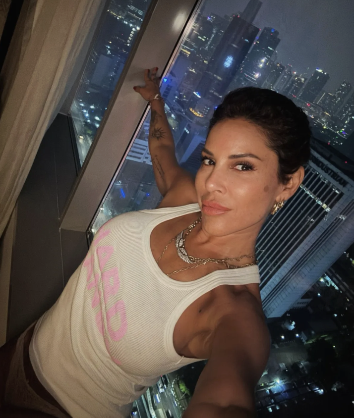 Yurtdışında yaşıyordu! Cihan Ünal'ın kızı Irmak Ünal'dan kanser tedavisi sonrası açıklama... - Resim: 3