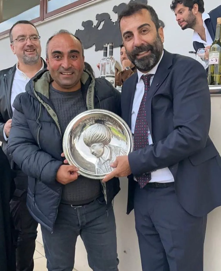 Emre Karayel'in Arap atı yarış kazandı kazandığı miktar dudak uçuklattı! - Resim: 3