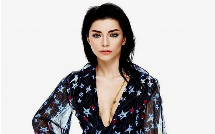 Merve Boluğur Murat Dalkılıç ayrılığını kaldıramadı herkesi sildi tedavi görüyor - Resim: 2