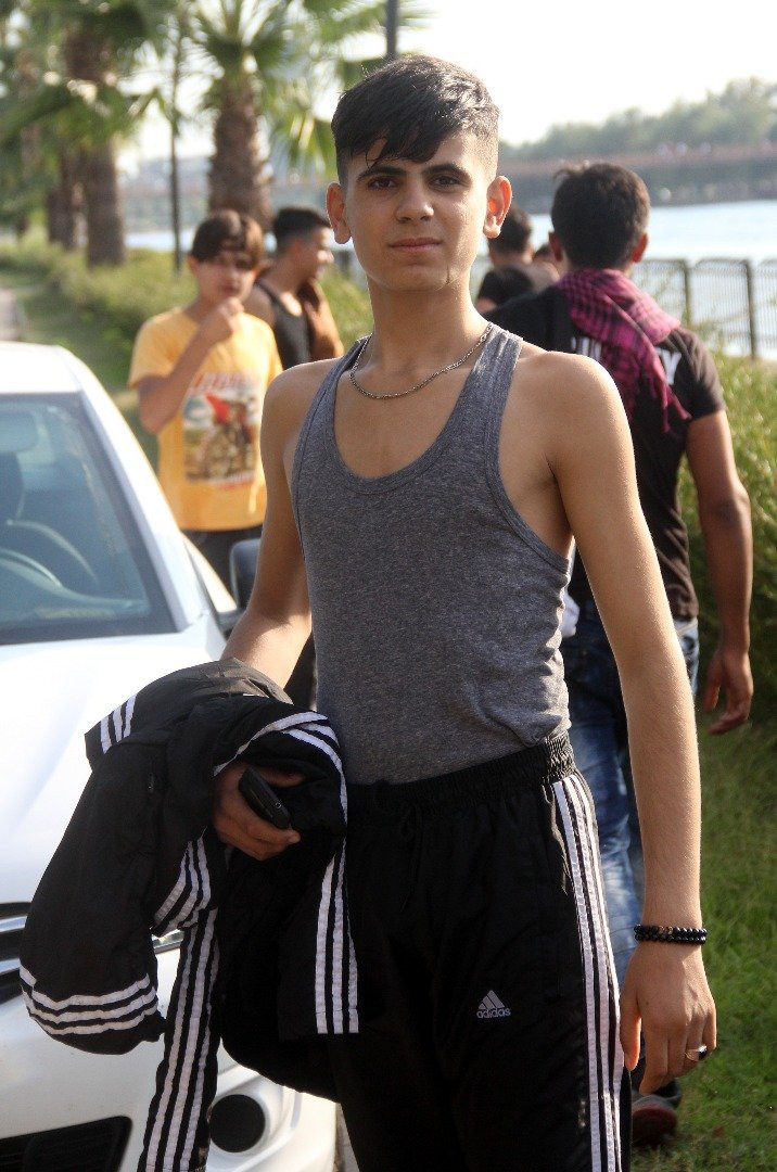 Suriye'de savaştan kaçtı Adana'da hayat kurtardı!  - Resim: 4