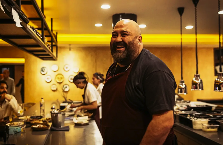 Somer Sivrioğlu sevgilisine övgüler yağdırdı! Kendinden 21 yaş küçük sevgilisi için söylediği... - Resim: 3