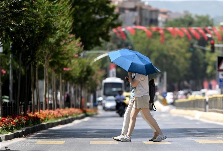Hava sıcaklığı 31 ilde 40 dereceyi aştı! Meteoroloji'nin son verilerine bakın - Resim: 3