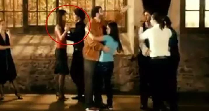 Çağatay Ulusoy'un Arka Sokaklar ve Recep İvedik'te figüran olduğu görüntüler olay oldu - Resim: 4