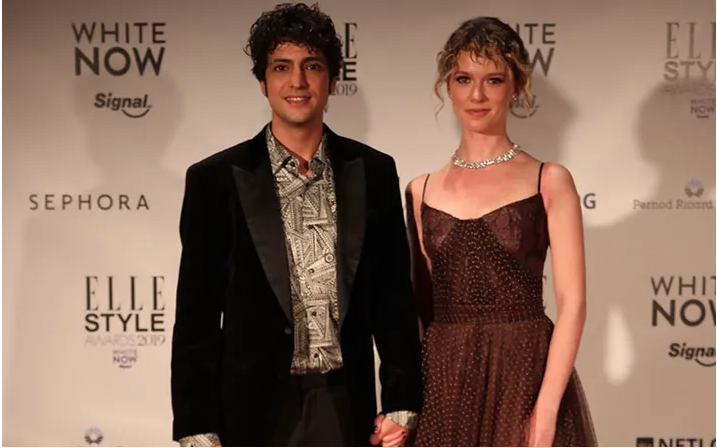 Mucize Doktor'un Ali Vefa'sı Taner Ölmez sevgilisi Ece Çeşmioğlu'na evlilik teklifi etti - Resim: 2