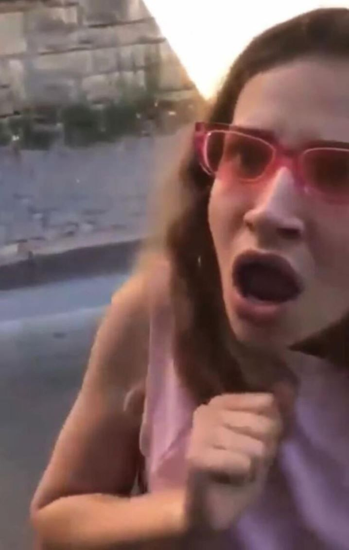 Bilinmeyen iğrenç gerçeği açıkladı! Irmak Arıcı ilk kez konuştu: Meğer tükürmeden önce... - Resim: 3