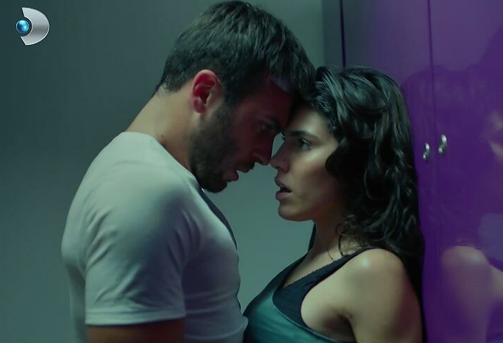 Dizi aşkı gerçek oldu! Serenay Aktaş ile Kenan Acar aşk yaşıyor - Resim: 4