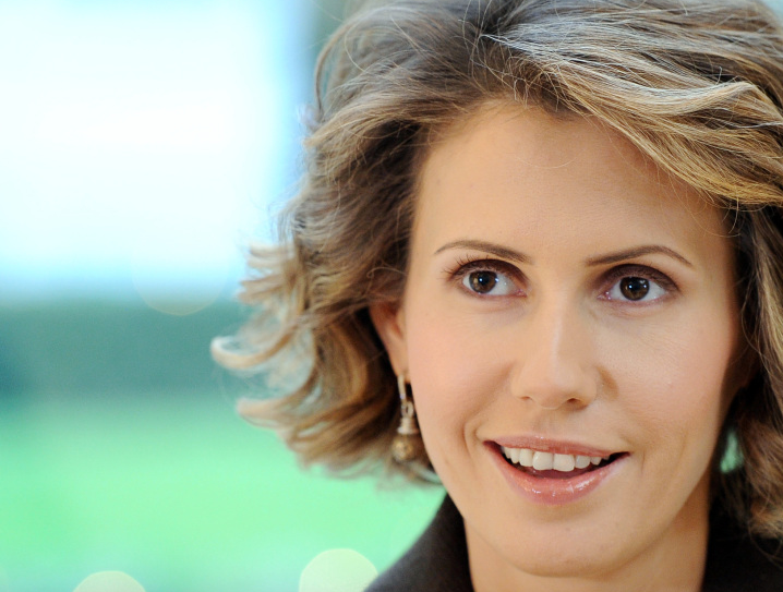 Esma Esad'ın bilekliği olay oldu - Resim: 4