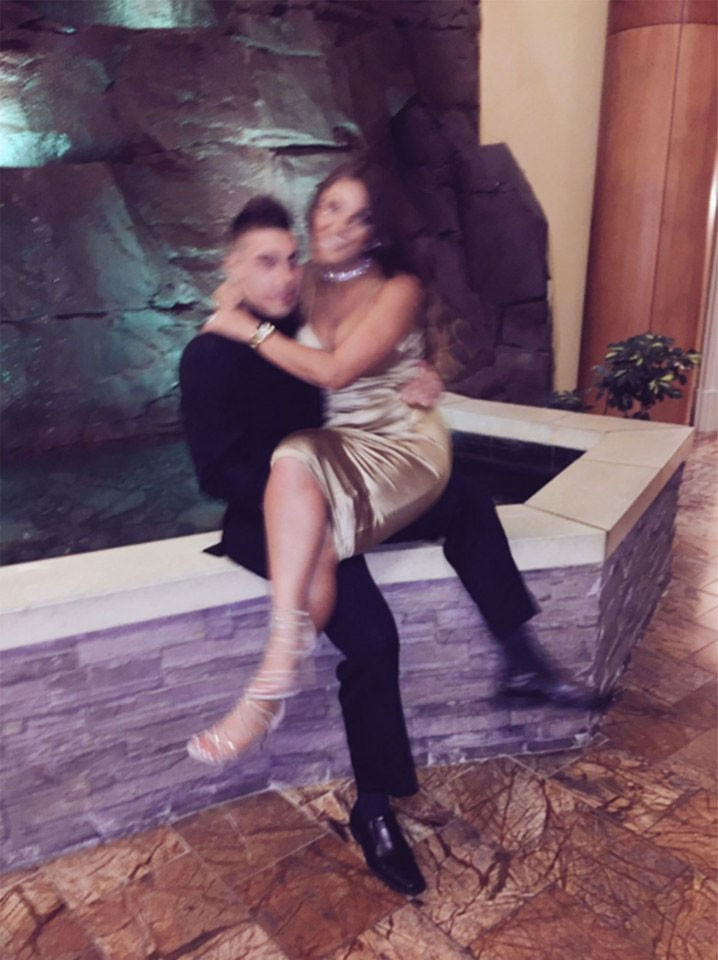 Bu tatil fotoğrafı sizi hayattan bile soğutabilir  - Resim: 3