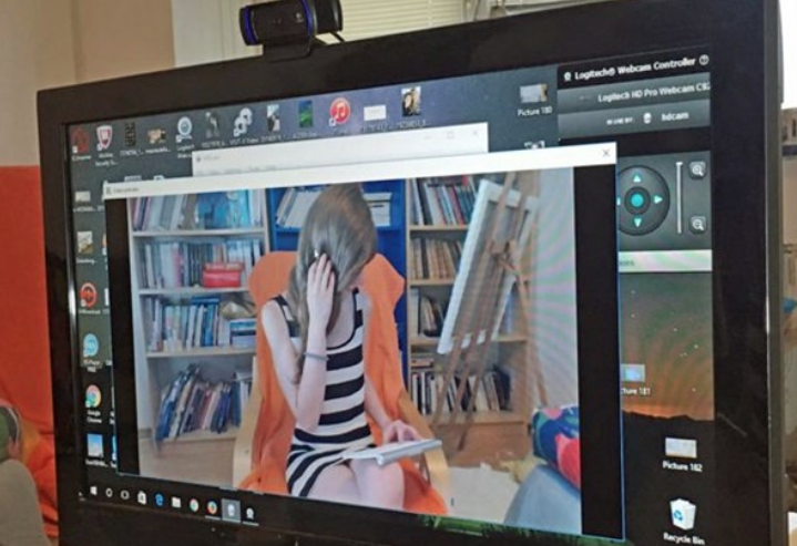 Kameralı seks başkenti Bükreş! Yaptıkları işi aileleri bilmiyor - Resim: 4