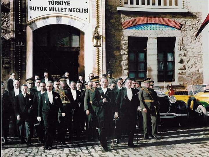 Dünyanın tek çocuk bayramı 101 yaşında! Aynı inanç ve gururla: Yaşasın 23 Nisan - Resim: 4