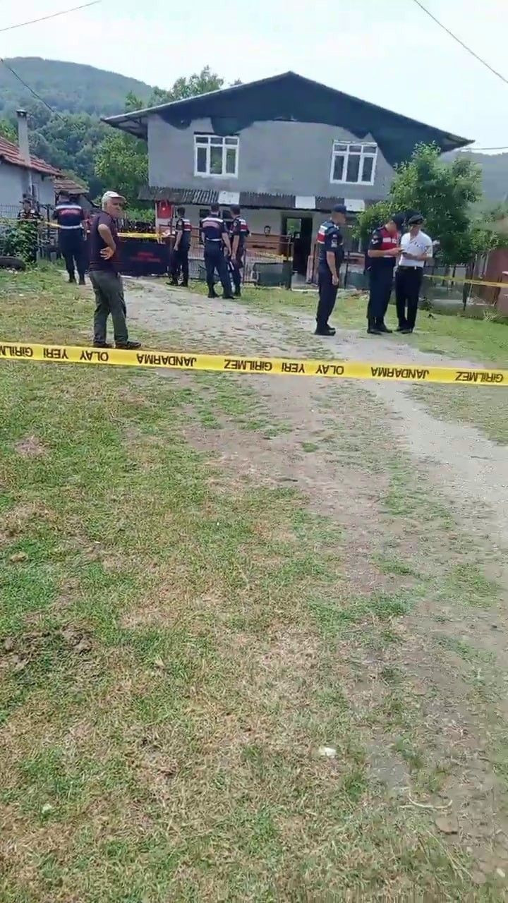 Çok acı! Oğlunu tüfekle vuran anne ardından intihar etti - Resim: 4