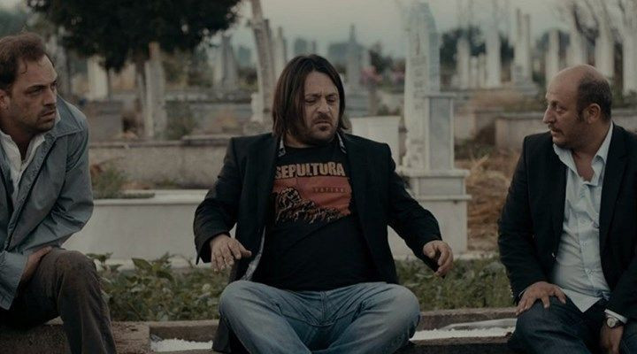 Kurtlar Vadisi oyuncusu Luran Ahmeti'nin ölümü ünlü isimleri yasa boğdu - Resim: 2