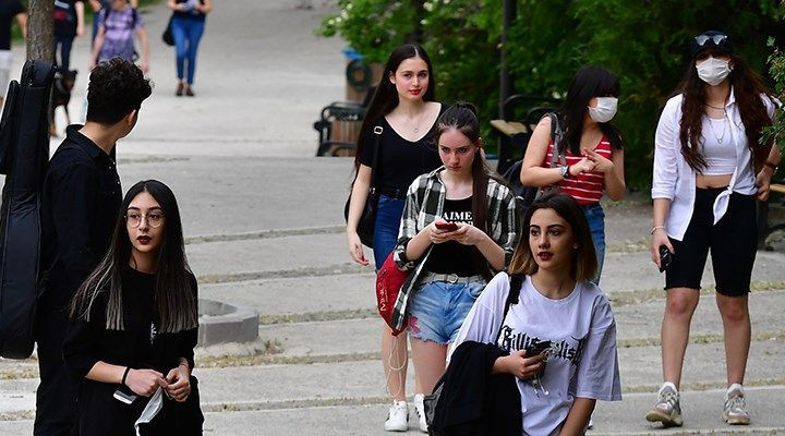 TÜİK açıkladı! Türkiye'de en mutlu kesim bakın kim çıktı: Halkın yüzde 73,8'i aynı cevabı verdi - Resim: 1