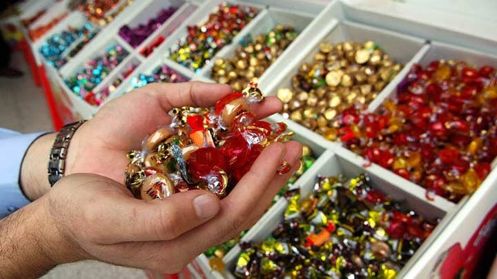 Ambalajına yapışık şekeri almayın - Resim: 1