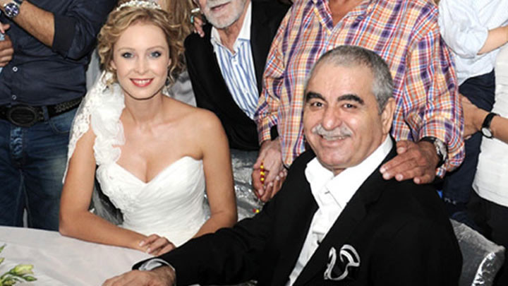 Kanal D'ye bağlanan İbrahim Tatlıses evlenme teklifinde bulundu - Resim: 1