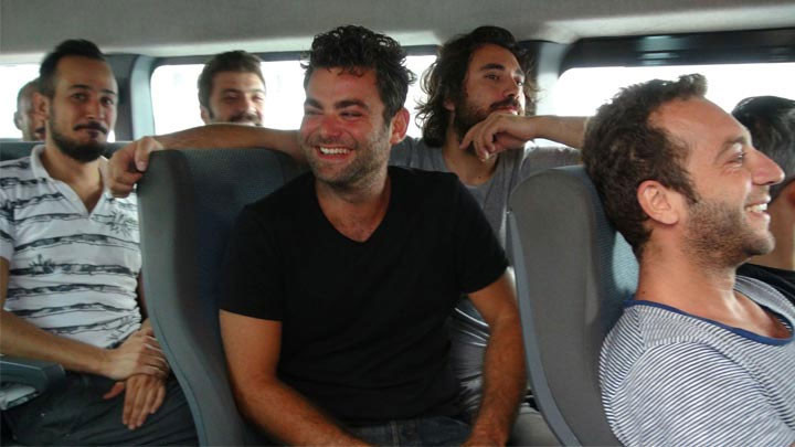 Ünlüler adliyeye böyle götürüldü - Resim: 2