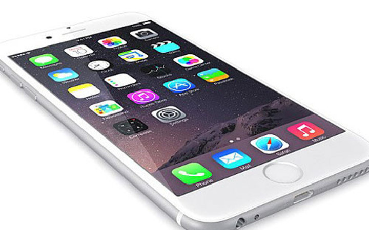 Ucuz iPhone’un satış tarihi belli oldu