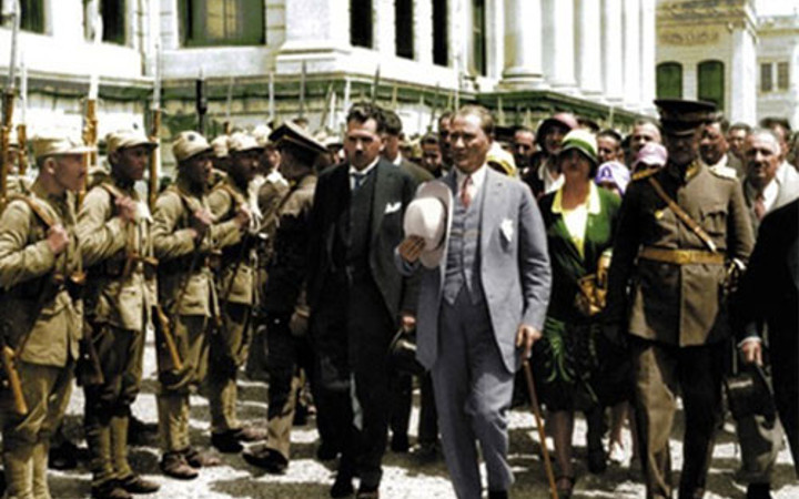 Genelkurmay'dan 29 Ekim'e özel Atatürk fotoğrafları