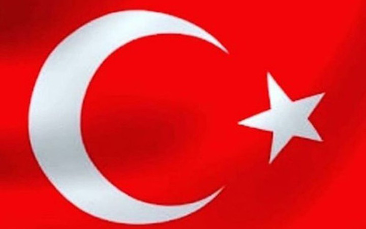 Ünlüler teröre lanet yağdırdı