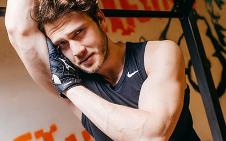 Ünlüler  hangi takımı tutuyor?