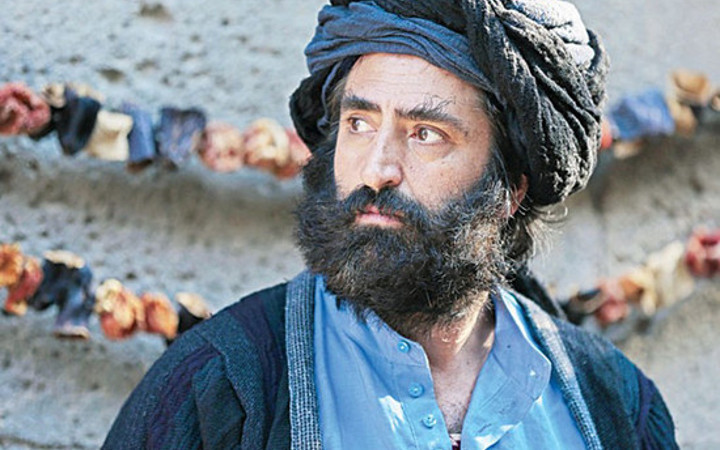 Mahsun Kırmızıgül bu kez hamal oldu!