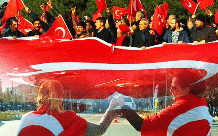 Türkiye tek yürek oldu teröre böyle meydan okudu!