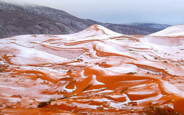 37 yıl sonra Sahra Çölü'ne kar yağdı