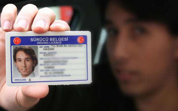 2017'de ehliyet pasaport ücretleri ne kadar olacak?