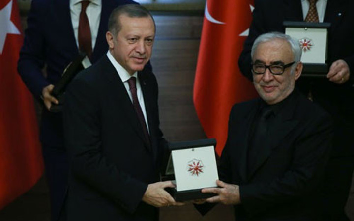 Cumhurbaşkanı Erdoğan'dan Şener Şen' sinema ödülü