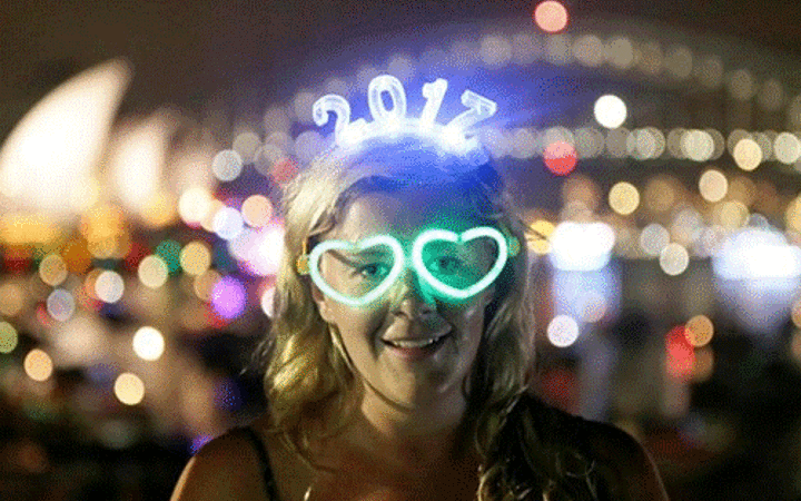 2017 yılına bakın ilk hangi ülke girdi