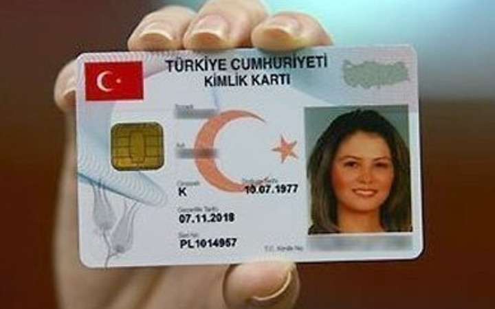 Yeni kimlik kartlarının ücreti netleşti!