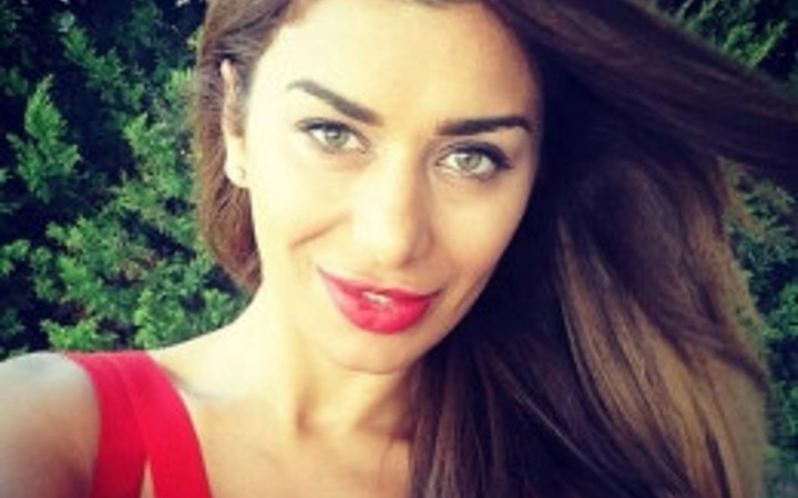 Ebru Şancı şaşırttı kocasının fotoğrafını paylaşıp...