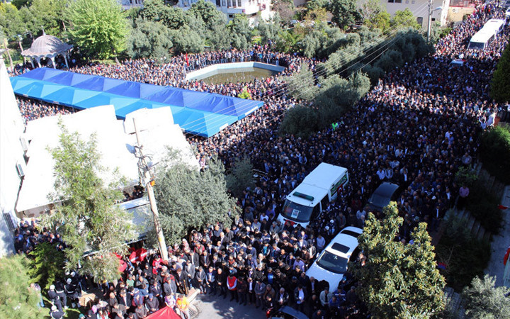 Nusaybin şehidinin cenazesinde mahşeri kalabalık!