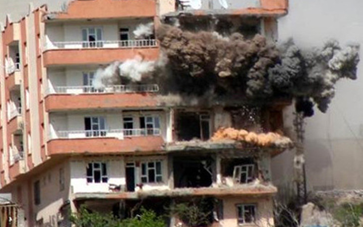 Şırnak son durum 2 mahallede şiddetli çatışma